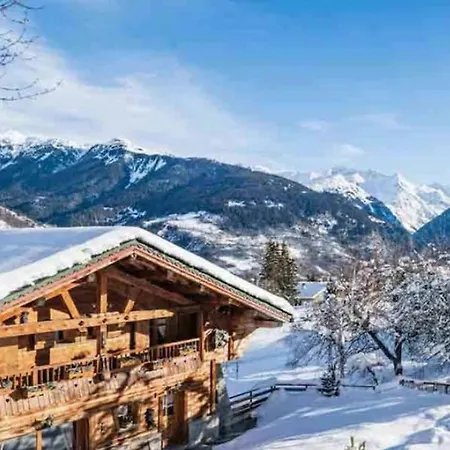 别墅 6br Chalet Close To The Village Centre Of *