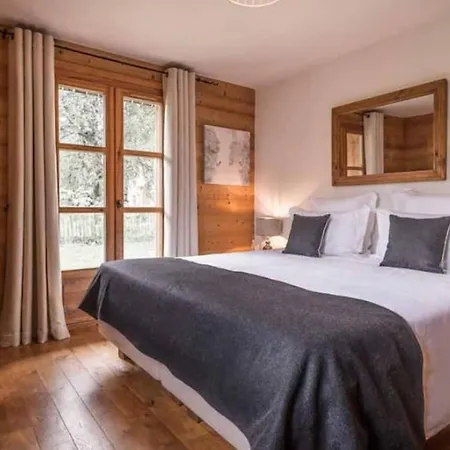 6br Chalet Close To The Village Centre Of * 谷雪维尔